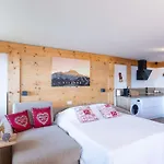 Bristol C40 By Interhome * 빌라쉬르올롱